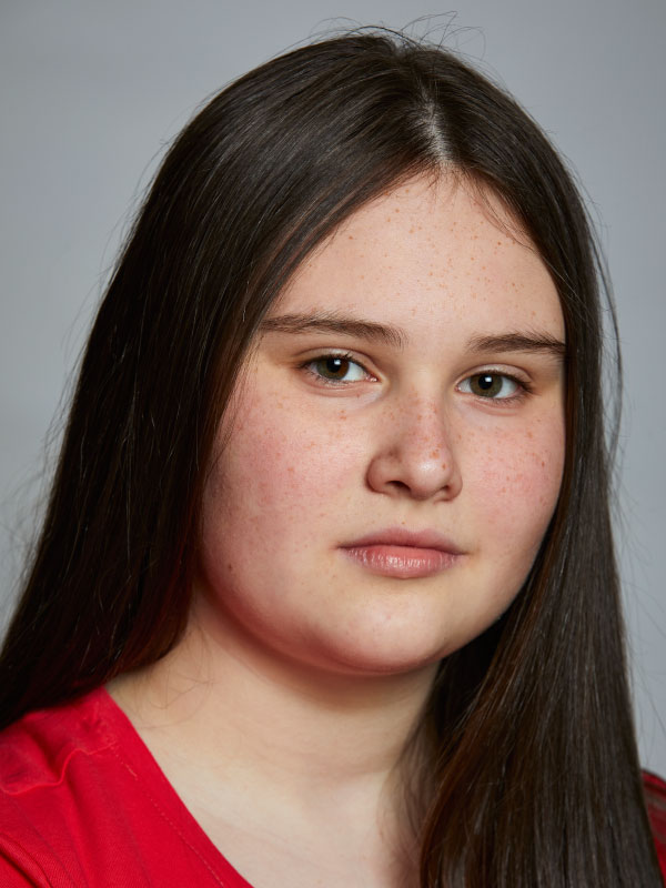 Mia Head shot